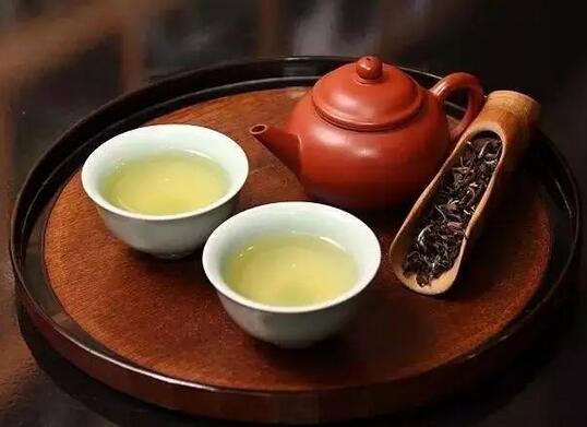 心中有道，倒茶就是茶道；心中无道，茶道就是倒茶