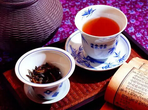 听一场，关于中国茶道的茗辩