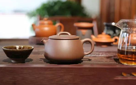 感受茶中韵味，喝茶环境很重要！