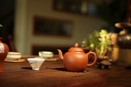 以茶待客谈茶礼丨论茶壶口为什么不能对着客人