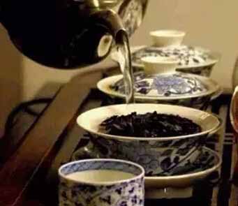 武夷岩茶的精髓，融合了天时、地利、人和！