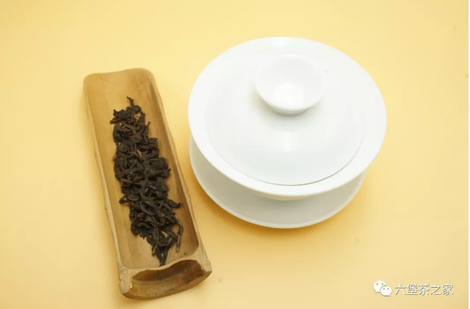 选六堡茶的极简方法，一泡茶就够了！