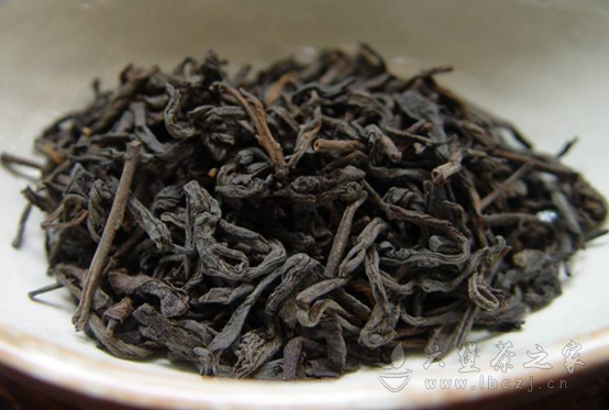 六堡茶毛茶是什么茶？