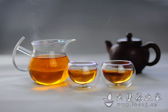 六堡茶中农家茶和茶厂茶哪个味道好一点？
