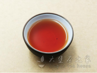【六堡茶之家茶评】中茗-2132#（2012）