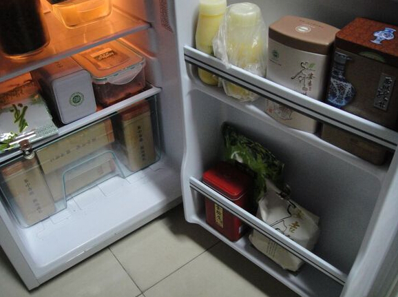 六堡茶可以放冰箱内冷冻保存吗？