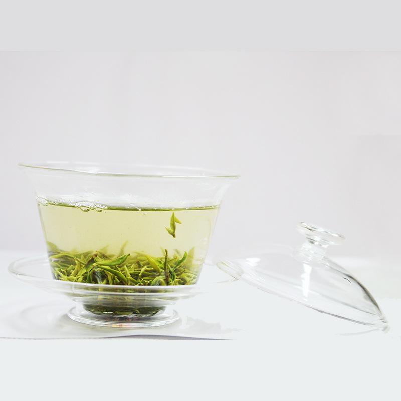 瓷杯适于泡饮中高档绿茶