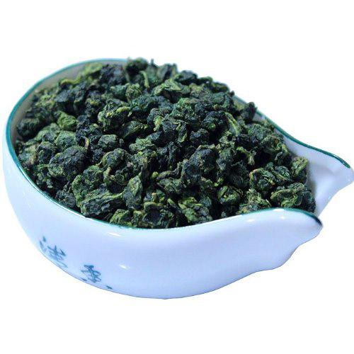安溪茶品种毛蟹茶外形紧结呈颗粒状，色泽墨绿，滋味清醇
