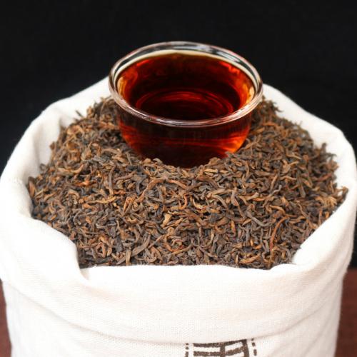 普洱茶中含有许多营养成分和药效成分