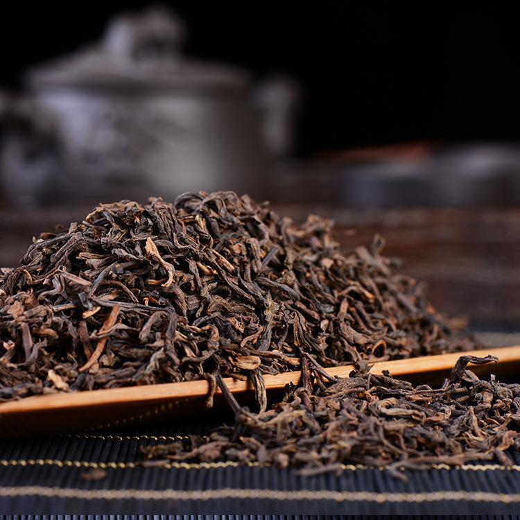 普洱茶如何根据原料来判断茶品