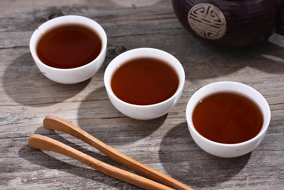 黑茶走出“国际范”远销多个国家或地区；年创综合产值102亿元