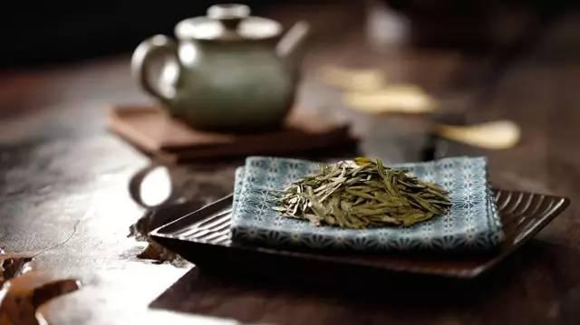 茶書房被私藏63年的龙井终极指南，学霸教你如何习茶