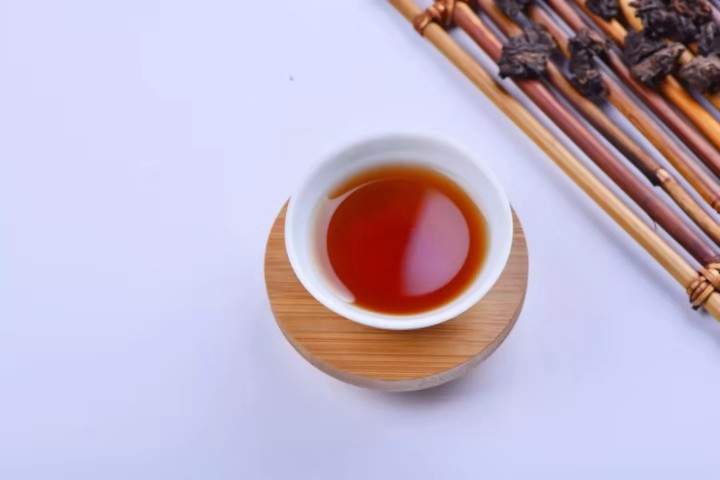 茶席布置基本技法：色彩搭配