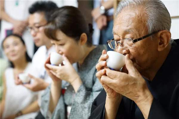 茶道，日本人日常生活文化的规范和理想