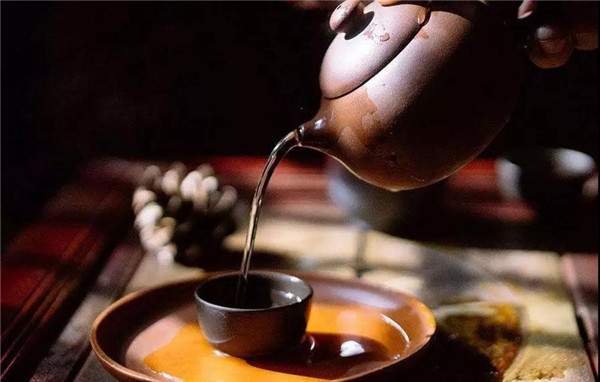 为何广州人对普洱茶情有独钟？