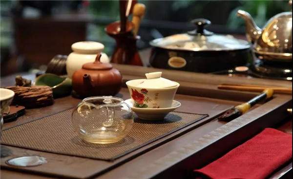 为何广州人对普洱茶情有独钟？