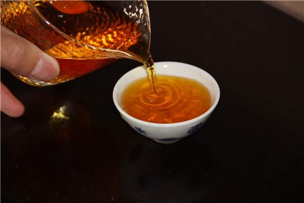 水面发酵：鲜为人知的红茶制作工艺