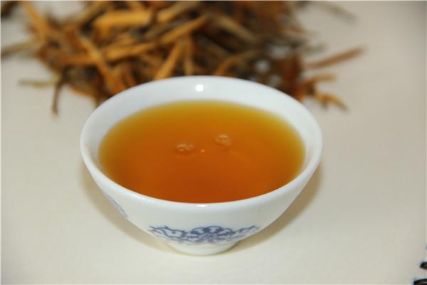 云南滇红茶该怎么喝好？