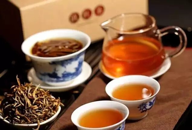 红茶的红汤是怎样形成的？