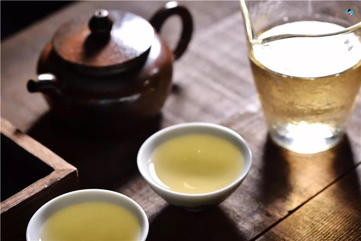 为什么普洱茶保质期为长期？