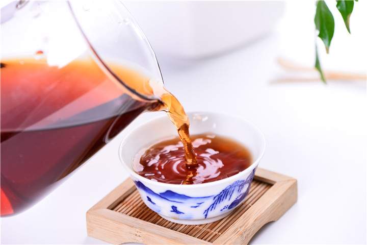如何鉴别一款普洱熟茶的品质？