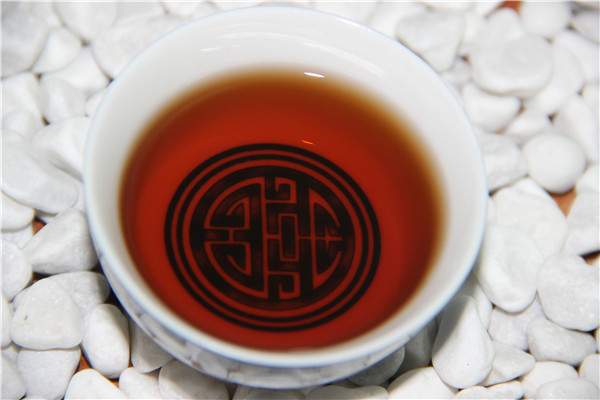 从中医角度说说普洱茶，普洱茶有哪些功效与禁忌