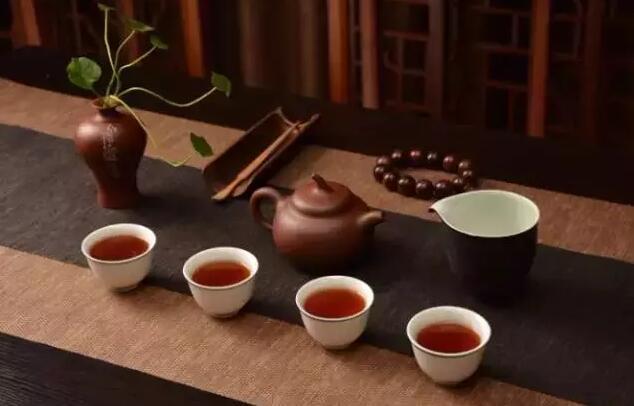 为什么普洱茶的保健功效与众不同？