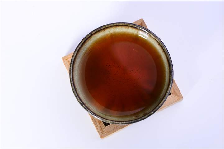 为什么普洱熟茶被称为养胃茶？