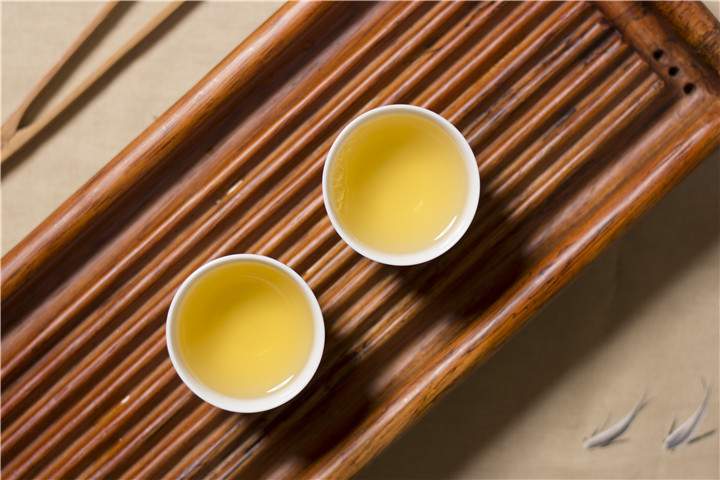 如何品出新鲜的普洱茶茶香？
