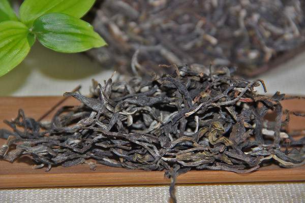 只有真正搞懂生茶与熟茶的区别，才能找到适合于自己的普洱茶！