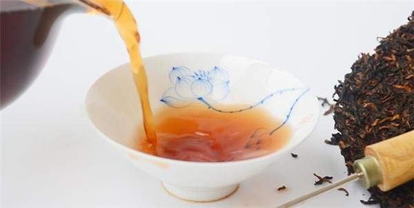 是什么造就了普洱茶的香气，揭晓茶香秘密！