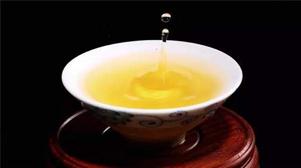 什么是普洱茶的后发酵？
