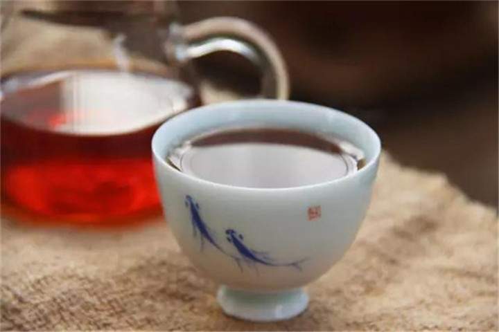 说茶观丨普洱熟茶是工艺重要还是原料重要？