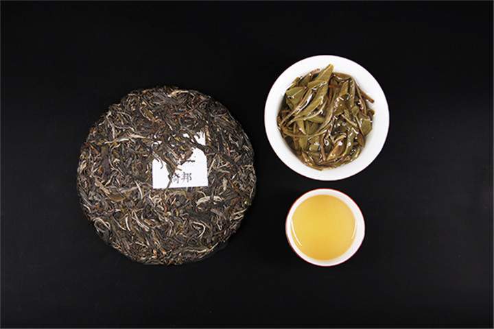 普洱茶知识100讲｜第29讲：什么内含物质决定了茶中的苦涩甜
