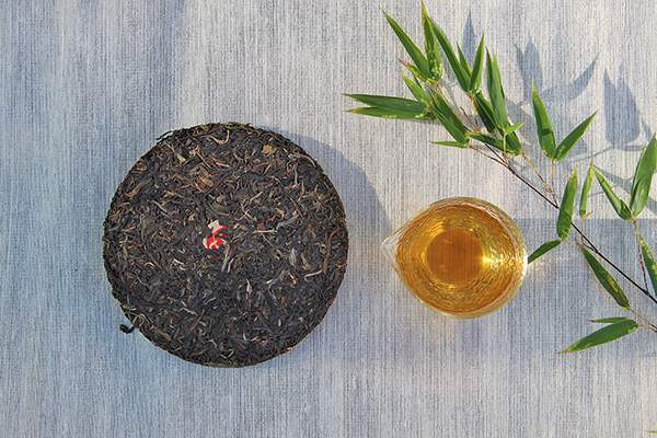 说茶观丨和大红袍相比普洱古树生茶是目前最贵的吗？