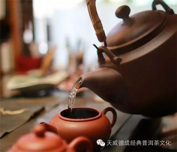 普洱茶的甜味来源何在？是不是茶汤中含糖？