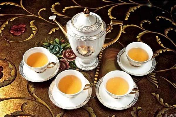 古树茶比台地茶好？喝普洱茶一定能减肥吗？