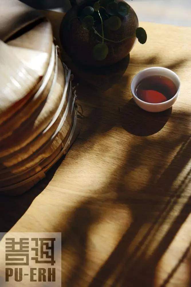 普洱茶的古法制作技艺：是阳光日晒，赋予了茶以新的生命