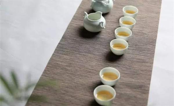 从品饮到收藏，普洱茶如何完成过度