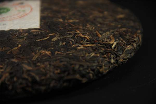 喝普洱茶中期茶的八大理由：工艺传统，越陈越香（二）