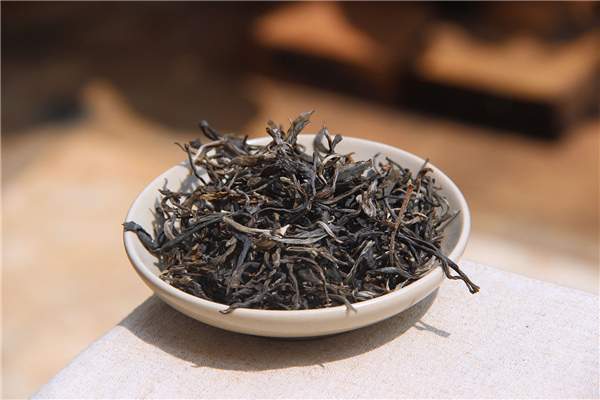 浅析普洱茶常规产品在流通中的位置