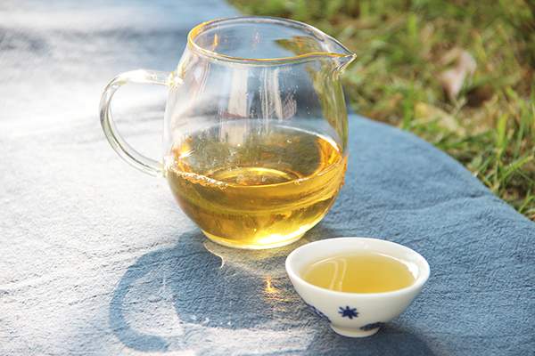 拥有三十多个普洱茶山头，这是古树茶整体质量第一的茶区