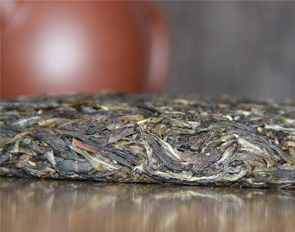 普洱春茶、秋茶与夏茶的区别在哪？
