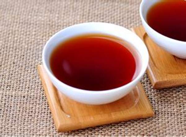 如何判别普洱茶熟茶的年份？