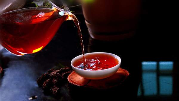到底什么样的普洱茶才会越陈越香？