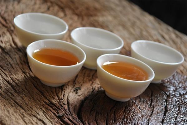 品味普洱茶三个阶段
