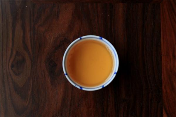 普洱茶“分步体验”法