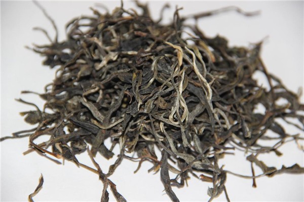云南普洱茶原料—晒青毛茶的共性和区别