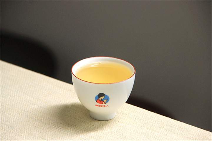 佛茶胜地，白莺山普洱茶的特点