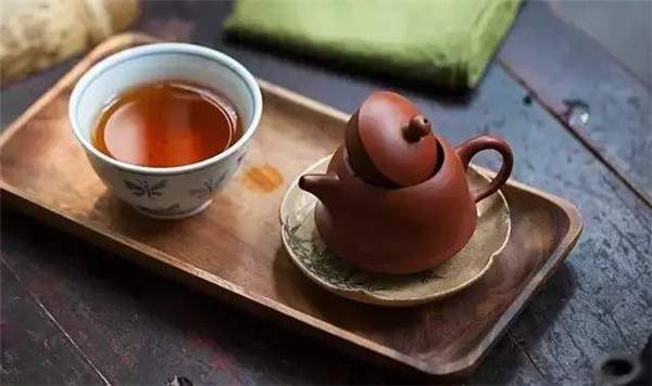 浅析饮用普洱茶会出现的十种情况的原因